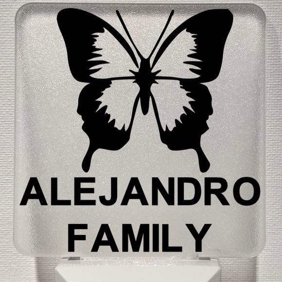 Nightlights - Picture 14 of 16